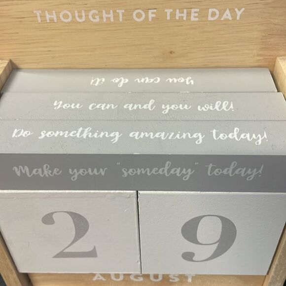 Eccolo wooden Perpetual calendar word affirmation essential basic for any year - Picture 2 of 6